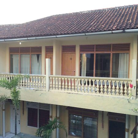 Rita Za Hotel Kuta Lombok Kültér fotó