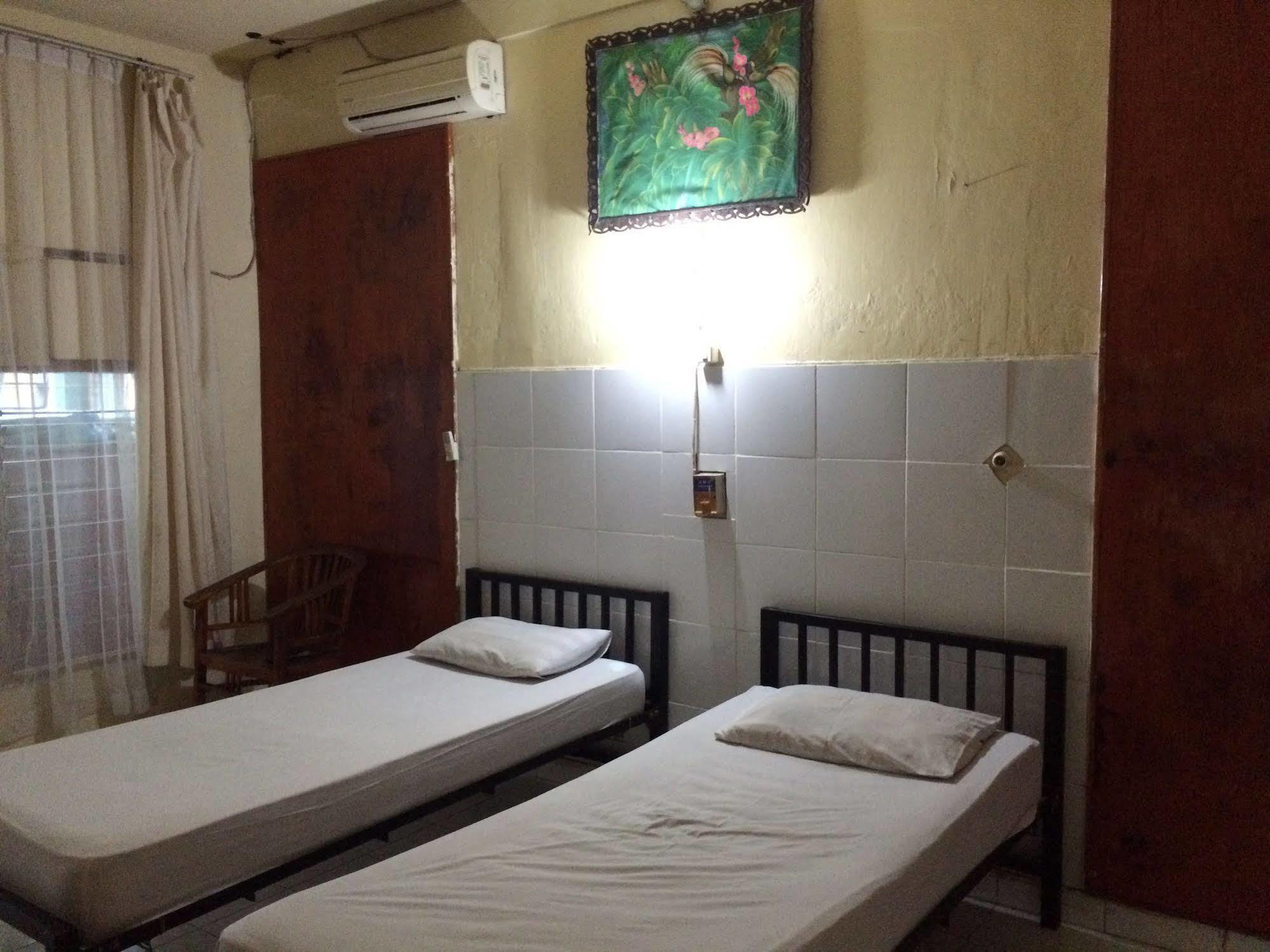 Rita Za Hotel Kuta Lombok Kültér fotó