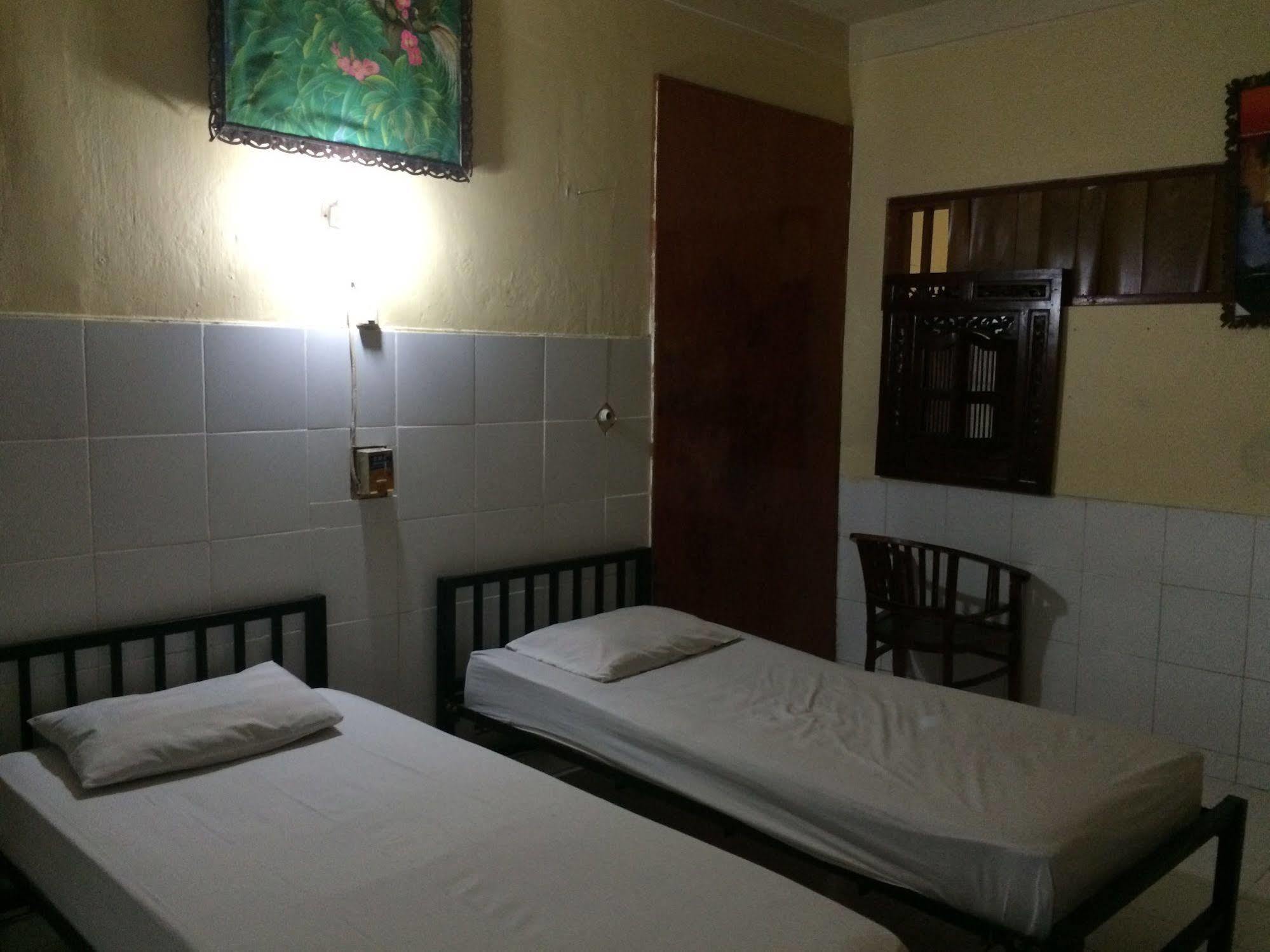 Rita Za Hotel Kuta Lombok Kültér fotó
